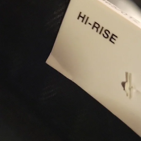 Zara HR Cut Off Jean Shorts - Picture 5 of 7